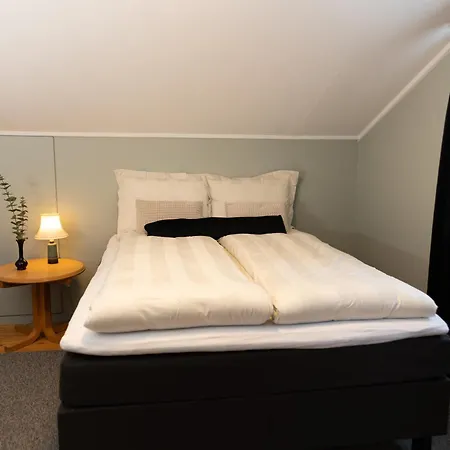 Casa vacanze Enebolig Sentralt Pa Toppen Av Tromsoya *