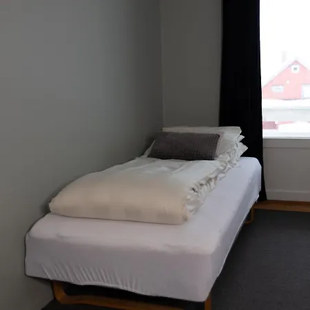 Casa vacanze Enebolig Sentralt Pa Toppen Av Tromsoya *