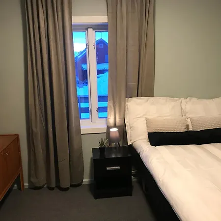 Enebolig Sentralt Pa Toppen Av Tromsoya Casa vacanze Tromsø